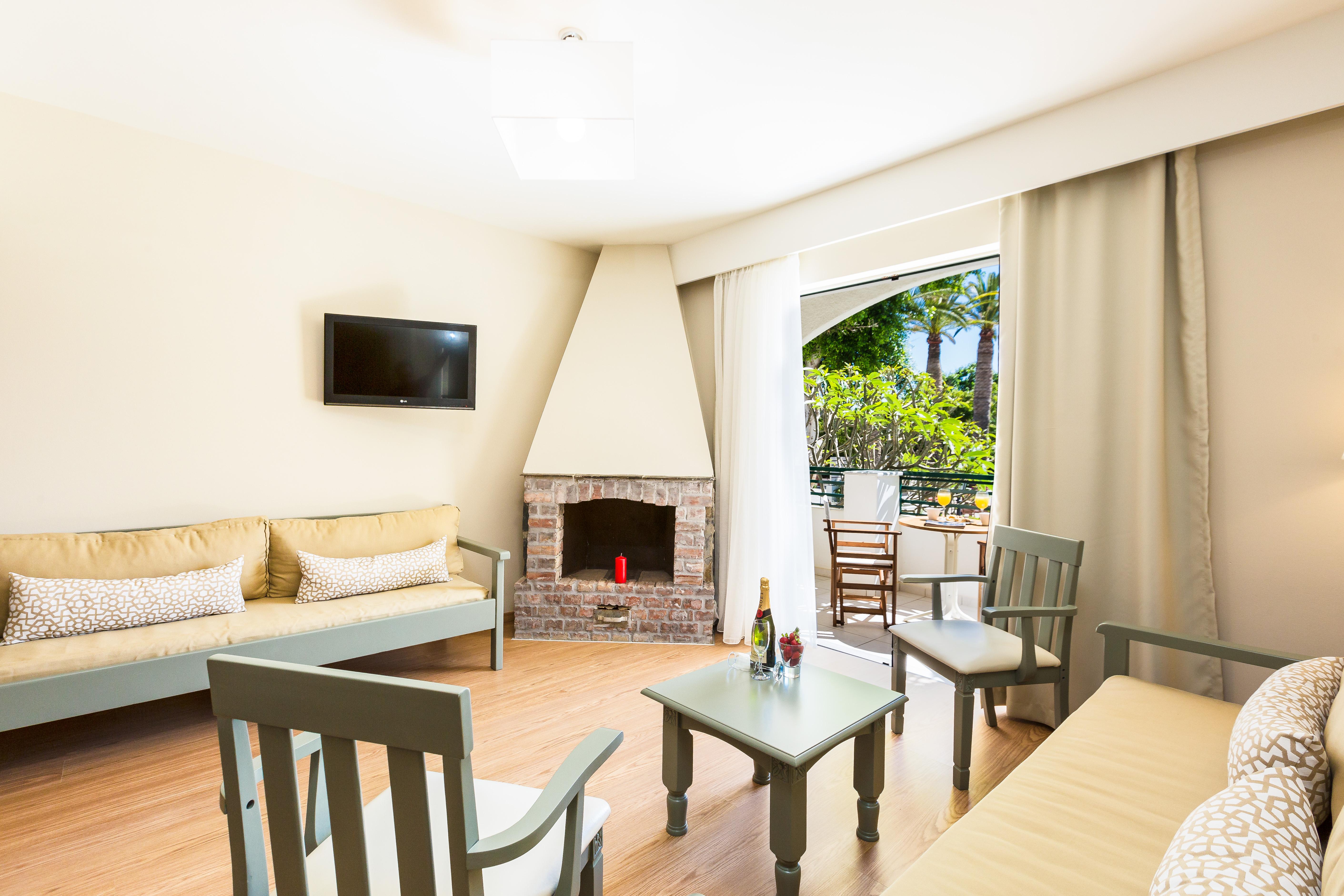 Trefon Hotel Apartments And Family Suites Platanes (Rethymno) Exterior foto