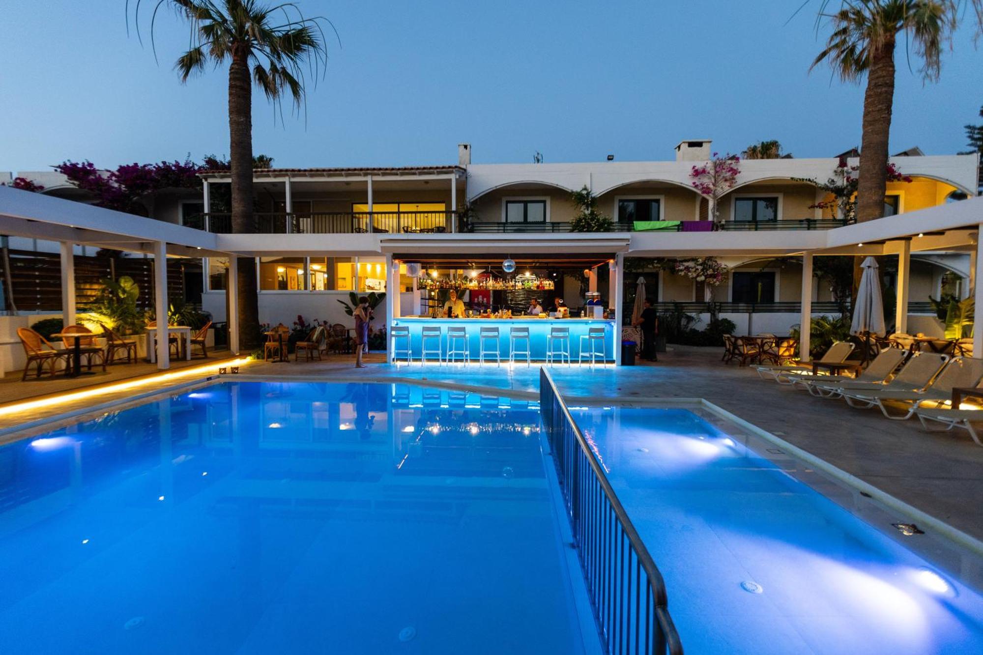 Trefon Hotel Apartments And Family Suites Platanes (Rethymno) Exterior foto