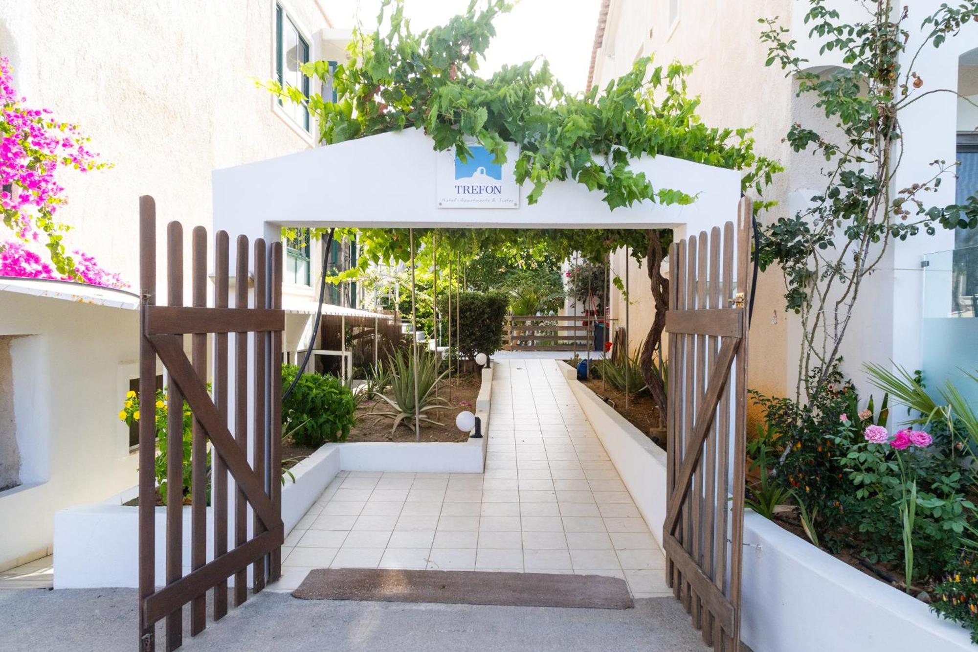 Trefon Hotel Apartments And Family Suites Platanes (Rethymno) Exterior foto