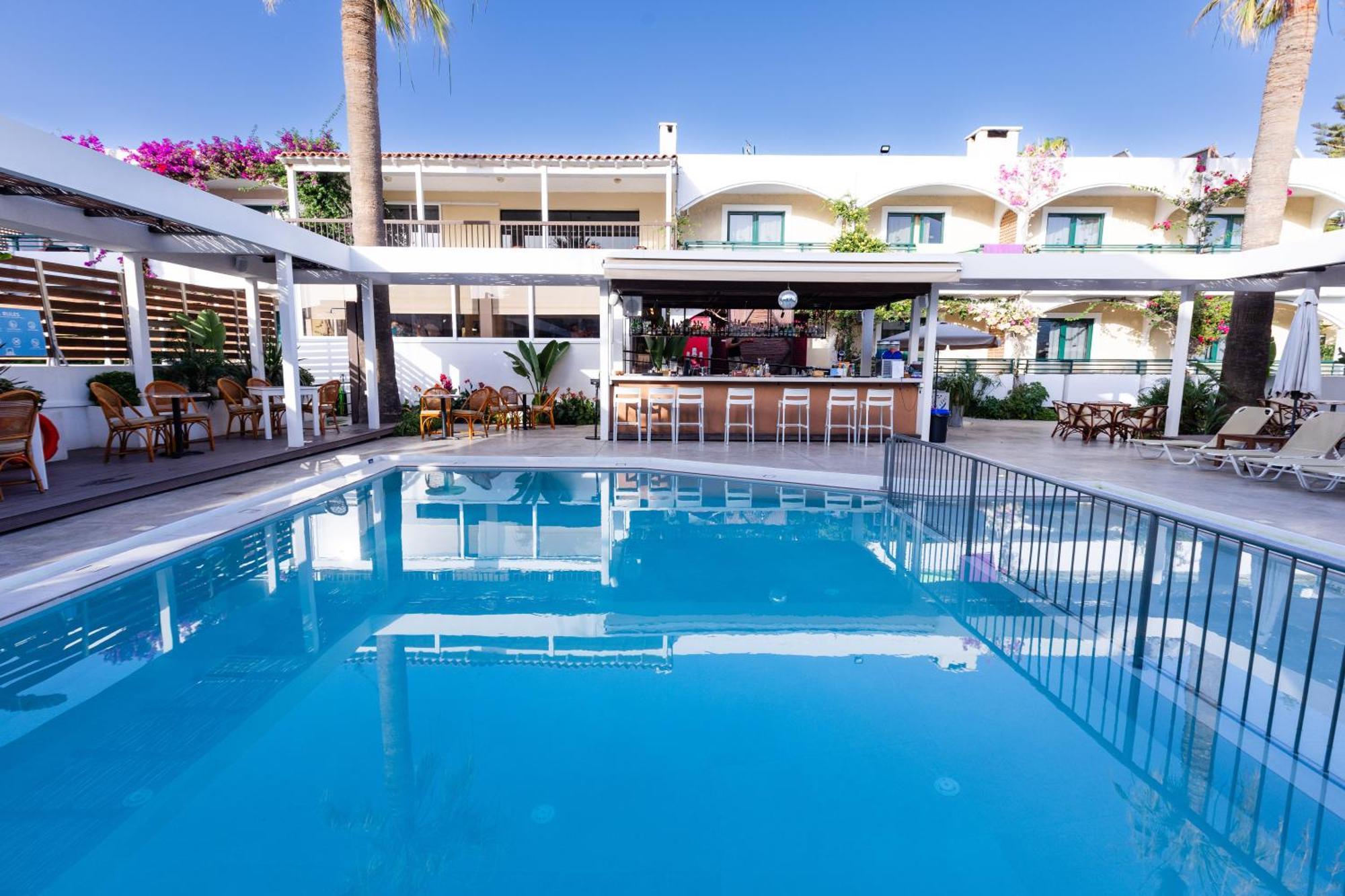 Trefon Hotel Apartments And Family Suites Platanes (Rethymno) Exterior foto